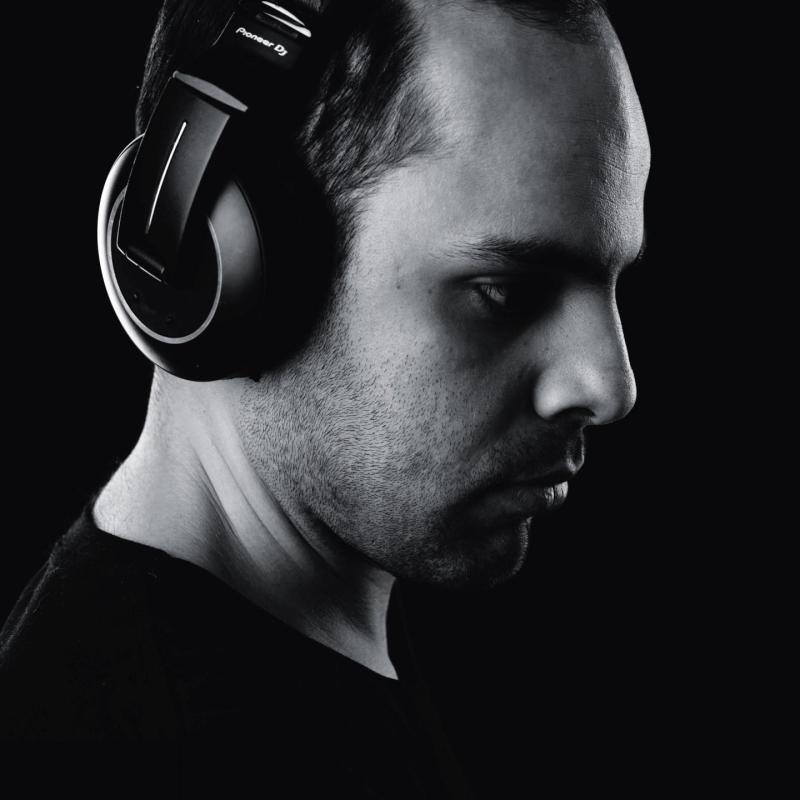 Navider