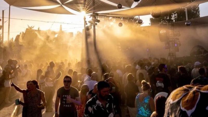 528 Ibiza image 2