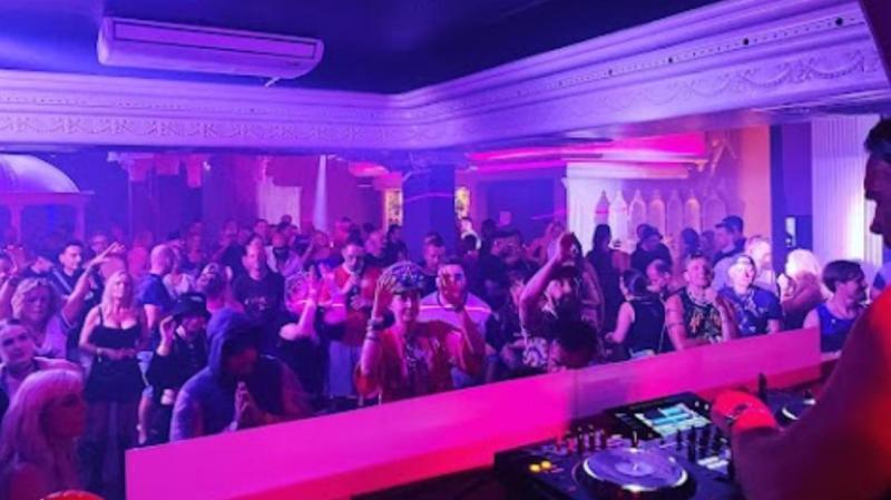 CASANOVA Summum image 3