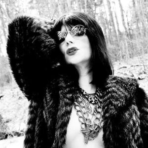 Lola Von Dage