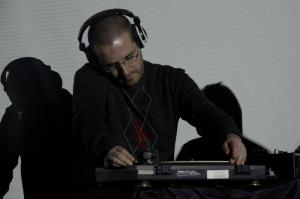 MOOG HISTORY: Dj Zero + Uroz